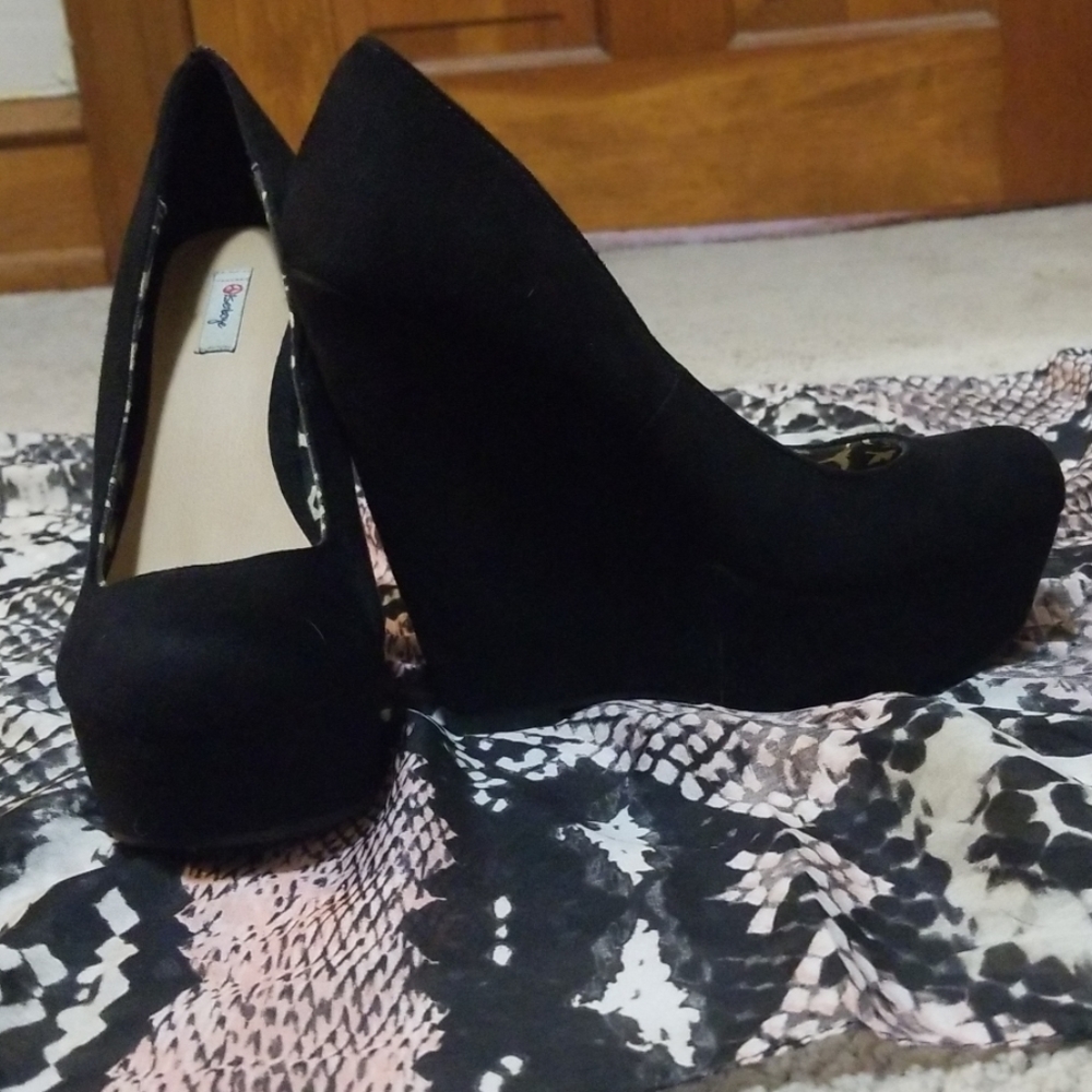 Black suede platform wedge